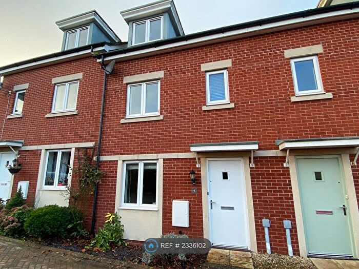 3 Bedroom Terraced House To Rent In Railway Walk, Frome, BA11