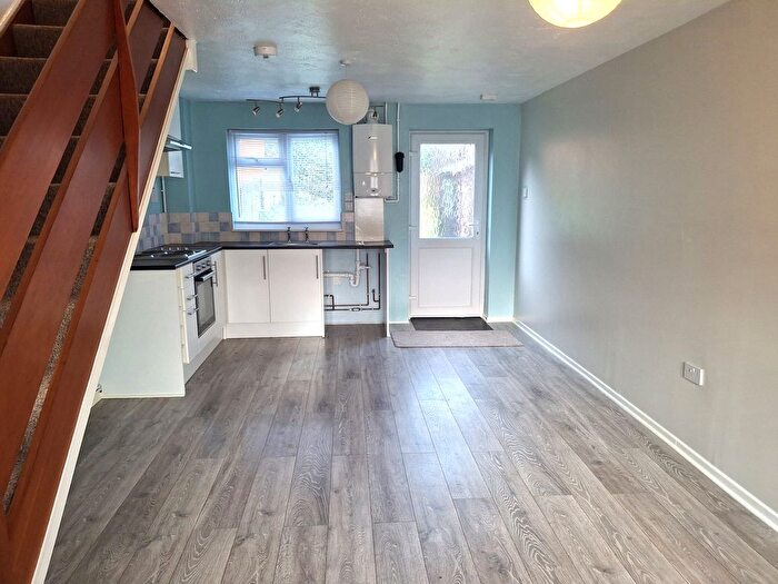 1 Bedroom End Of Terrace House To Rent In Whatcombe Road, Frome, BA11
