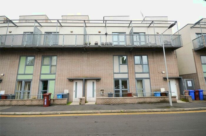 3 Bedroom House To Rent In Boston Street, Hulme, Manchester, M15