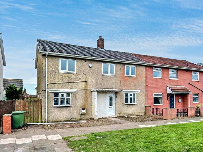 4 Bedroom Semi-Detached House To Rent In Eden Lane, Peterlee, Durham, SR8