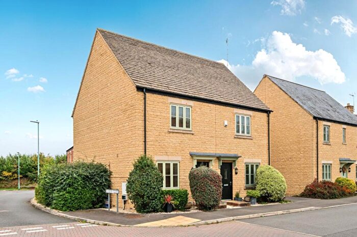 2 Bedroom Semi-Detached House For Sale In Lysander Way, Moreton-In-Marsh, GL56