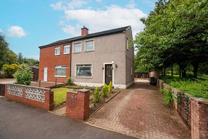 3 Bedroom Semi-Detached House For Sale In Ochiltree Terrace, Camelon, Falkirk, FK1