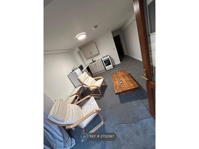 1 Bedroom Flat To Rent In Hogarth Hill, Whitby, YO22