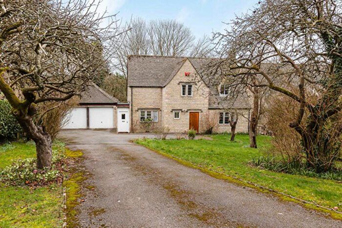 4 Bedroom Detached House For Sale In Cheltenham Road, Baunton, Cirencester, Gloucestershire, GL7