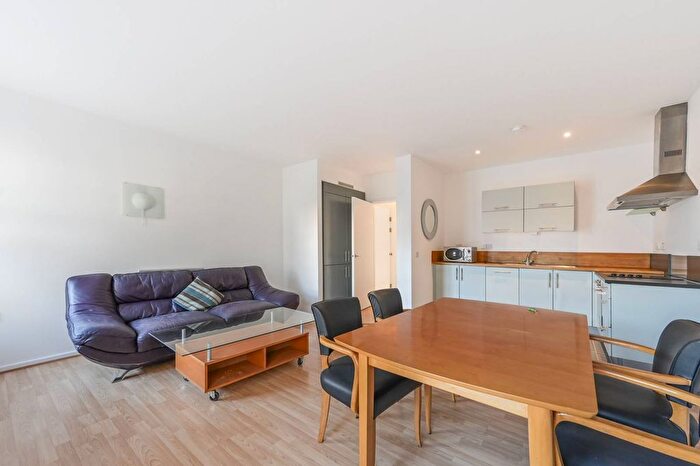 1 Bedroom Flat To Rent In Royal Mint, Tower Hill, London, E1