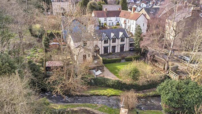 4 Bedroom Detached House For Sale In Butlers Hill, Llangollen, LL20