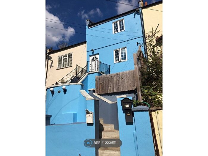 1 Bedroom Flat To Rent In Woolwich, London, SE18