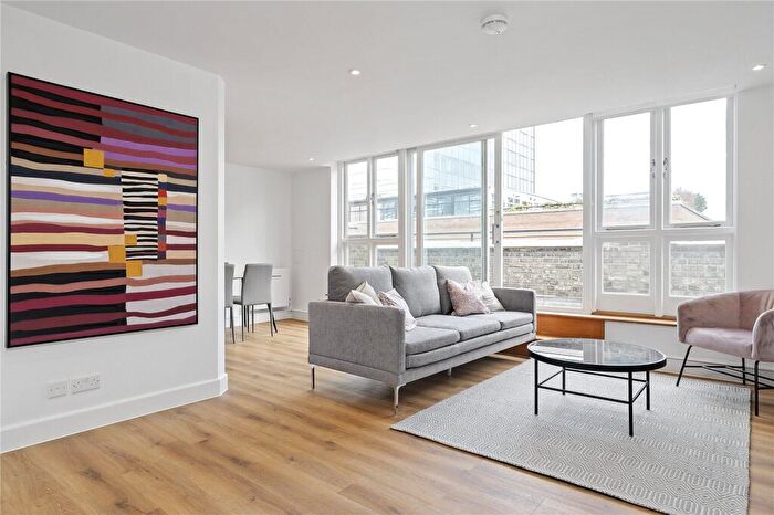 2 Bedroom Penthouse To Rent In St. Johns House, Vine Street, London, EC3N