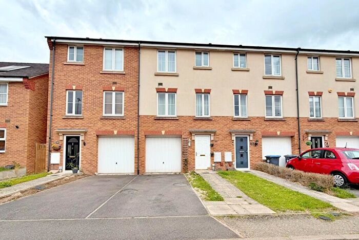 4 Bedroom Terraced House To Rent In Brand Road, Rugby, CV21