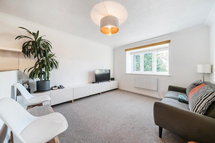 1 Bedroom Flat To Rent In Woolwich Road Belvedere, DA17