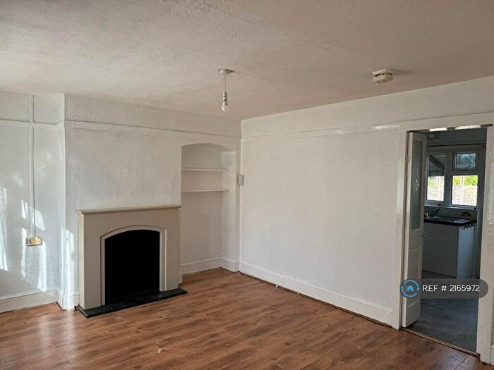 3 Bedroom Terraced House To Rent In Thornfield Road, Birmingham, B27