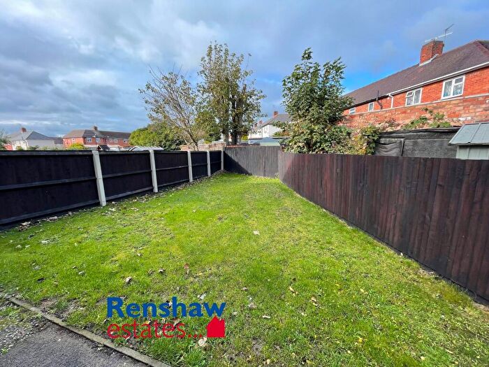 3 Bedroom Semi-Detached House For Sale In Boweswell Road, Ilkeston, Derbyshire, DE7