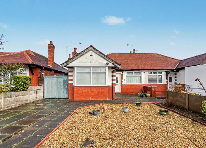 2 Bedroom Semi-Detached Bungalow For Sale In Fairhaven Road, Marshside, Southport, PR9