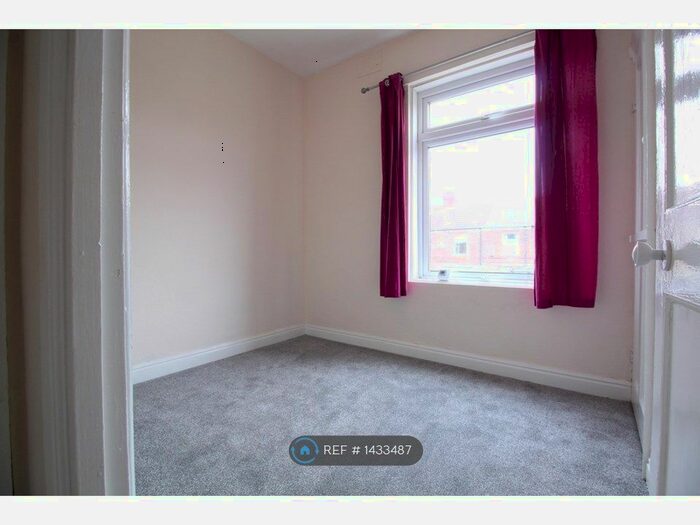 2 Bedroom Terraced House To Rent In Hereford Street, Hull, HU4