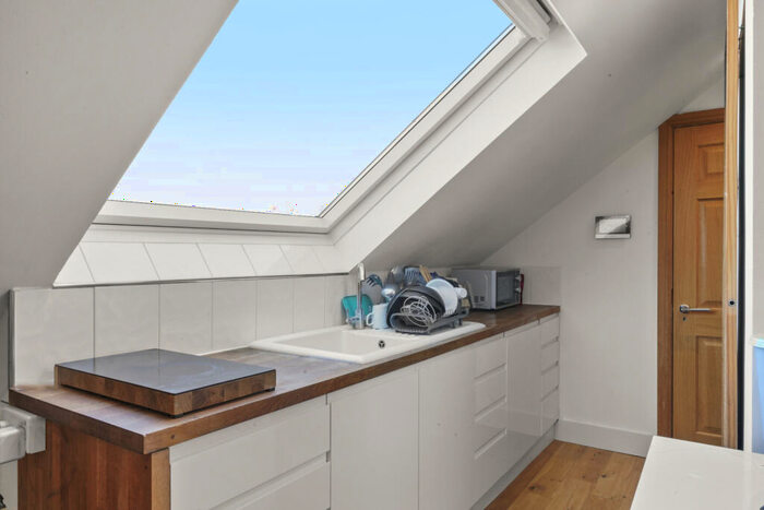 Flat To Rent In Warner House, Abercorn Place, NW8