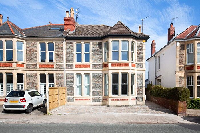 5 Bedroom Semi Detached House For Sale In Linden Road, Westbury Park, Bristol, BS6