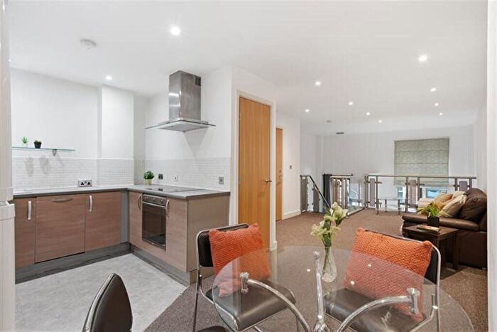 2 Bedroom Apartment To Rent In The Habitat, Woolpack Lane, Nottingham, NG1