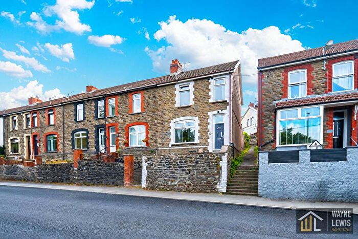3 Bedroom End Terrace House For Sale In High Street, Abertridwr, Caerphilly, CF83