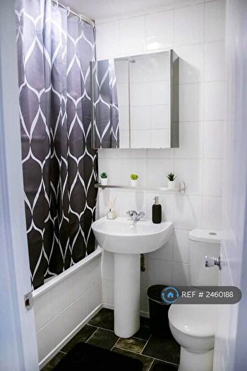 1 Bedroom Flat To Rent In Maplin Park, Slough, SL3