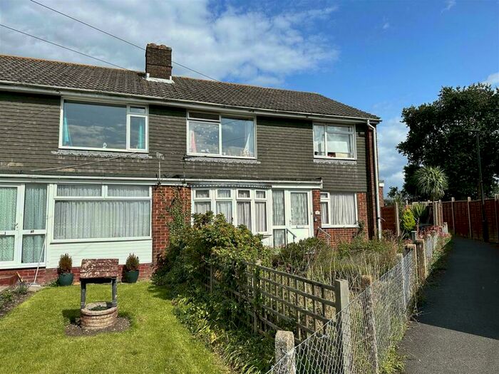 2 Bedroom Property To Rent In Venner Avenue, Cowes, PO31