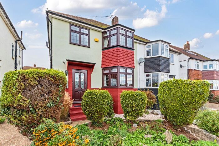 4 Bedroom Semi Detached House For Sale In Maylands Drive, Sidcup, DA14