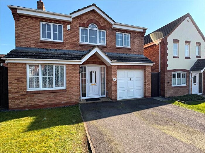 4 Bedroom Detached House For Sale In Preston Drive, Daventry, Northamptonshire, NN11