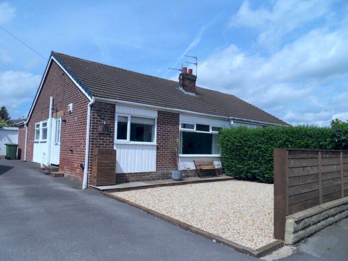 3 Bedroom Bungalow To Rent In White Lee Road, Batley, West Yorkshire, WF17