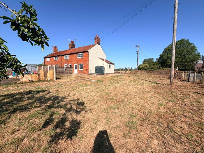 2 Bedroom End Terrace House To Rent In Pirnhow Street, Ditchingham, NR35