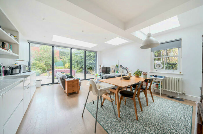 3 Bedroom Apartment To Rent In Pepys Road, New Cross, London, SE14