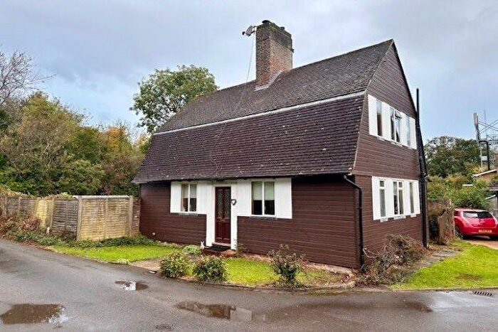 3 Bedroom Property To Rent In Green Square, Wadhurst, TN5