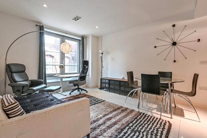 1 Bedroom Flat To Rent In Osnaburgh Street, Camden, London, NW1