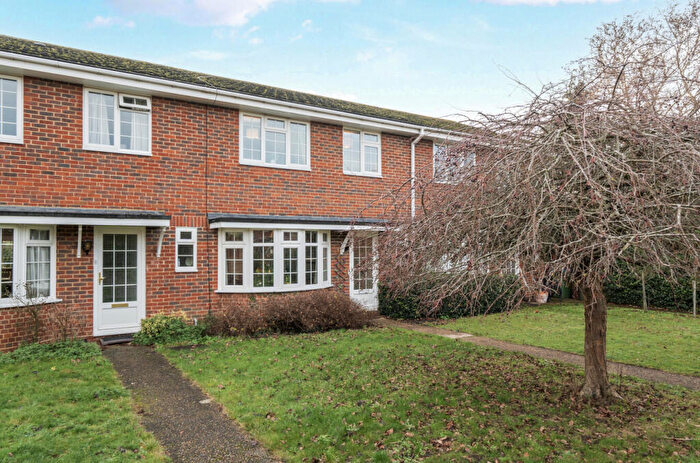 3 Bedroom Terraced House For Sale In Rydens Park, Walton On Thames, KT12