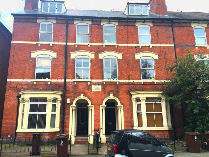 1 Bedroom Flat To Rent In Merridale Lane, Wolverhampton, WV3