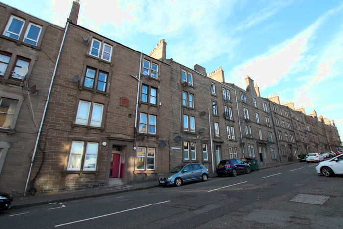 1 Bedroom Flat To Rent In Provost Road, DD3