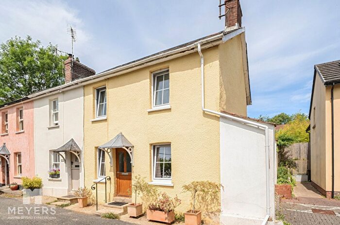 2 Bedroom Cottage For Sale In High Street, Toller Porcorum, Dorchester, DT2