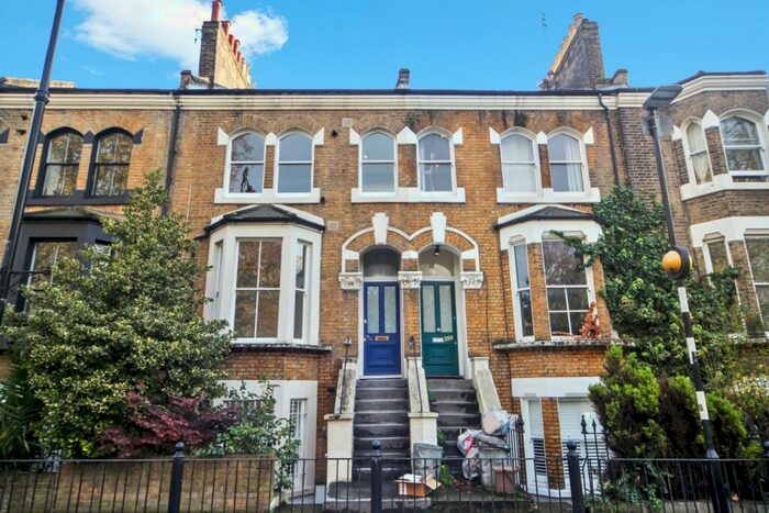 2 Bedroom Flat To Rent In Old Ford Road, London, E3