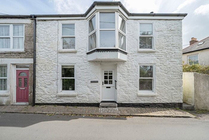 3 Bedroom Semi-Detached House For Sale In Chapel Road, St Just, TR19