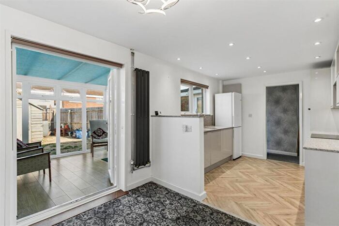 3 Bedroom House For Sale In Wisden Road, Stevenage, SG1