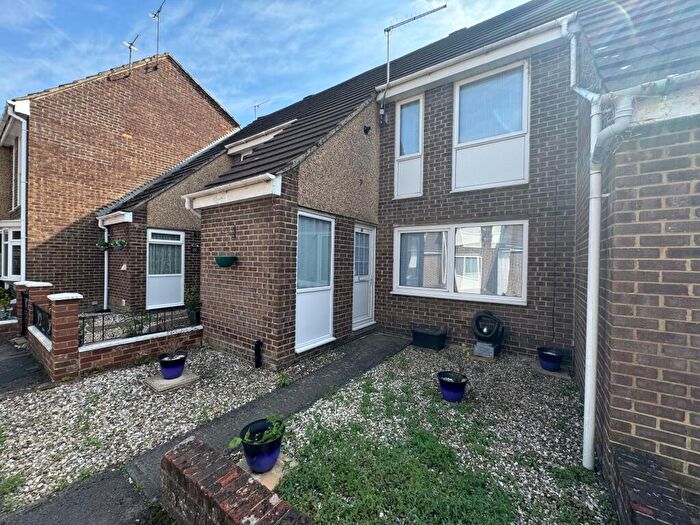 3 Bedroom Terraced House To Rent In Manton Street, Rodbourne, Swindon, SN2