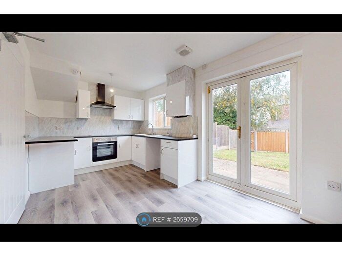 3 Bedroom Terraced House To Rent In Leegrange Road, Manchester, M9