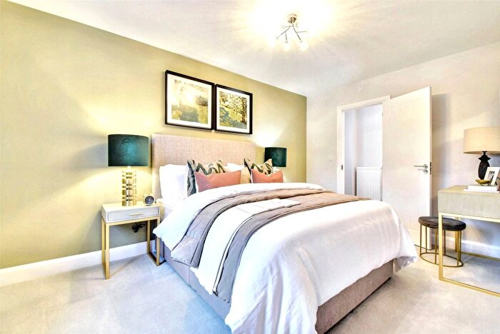 3 Bedroom Detached House For Sale In Priors View, Hemspted, Gloucester, Gloucestershire, GL2