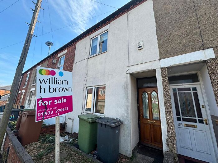 3 Bedroom Property To Rent In Regent Street, Wellingborough, NN8