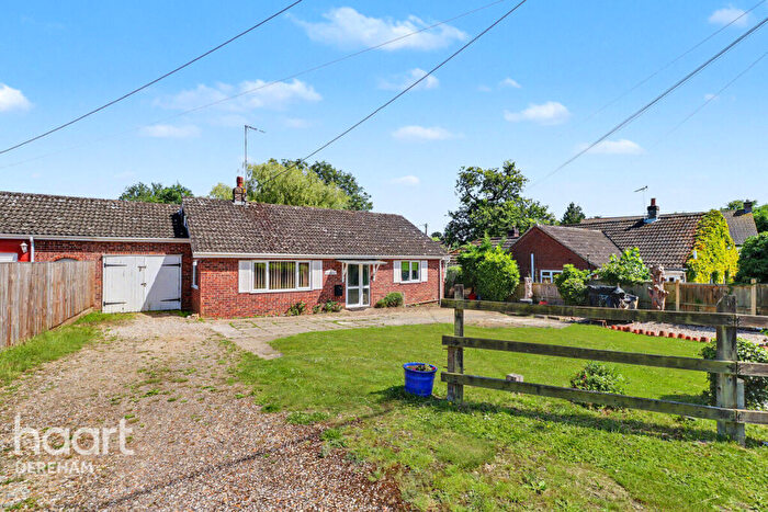2 Bedroom Detached Bungalow For Sale In Fakenham Road, Dereham, NR20