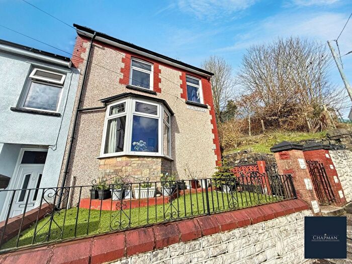 3 Bedroom Semi-Detached House For Sale In Church View, Tylorstown, CF43