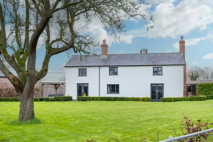 4 Bedroom Detached House For Sale In Birch Heath Road, Tarporley, CW6