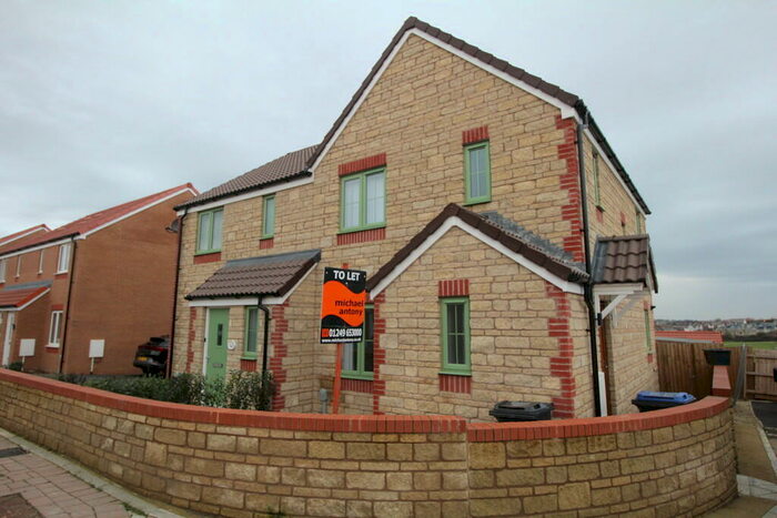 3 Bedroom Semi-Detached House To Rent In Lawrence Drive, Calne, SN11