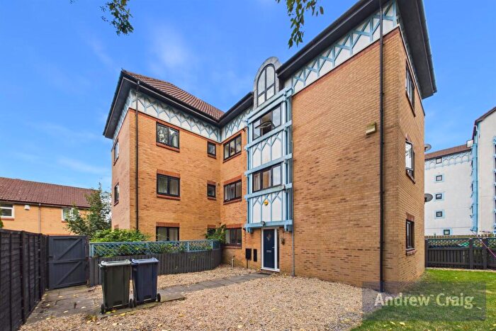 3 Bedroom Flat For Sale In Prudhoe Court, Fawdon, NE3