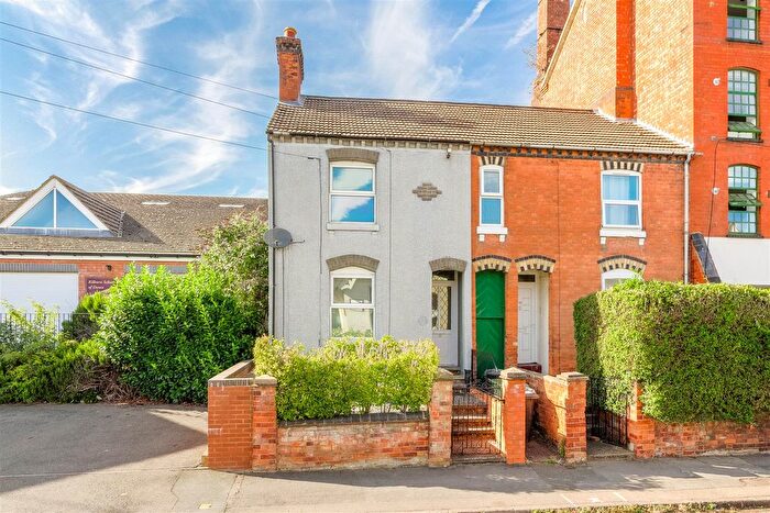 2 Bedroom End Terrace House For Sale In Rock Street, Wellingborough, NN8