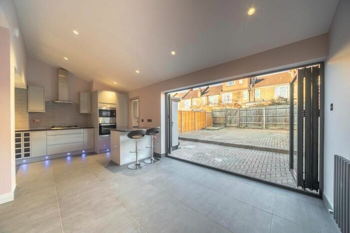 4 Bedroom Terraced House To Rent In Harrow Road, Wembley, HA9