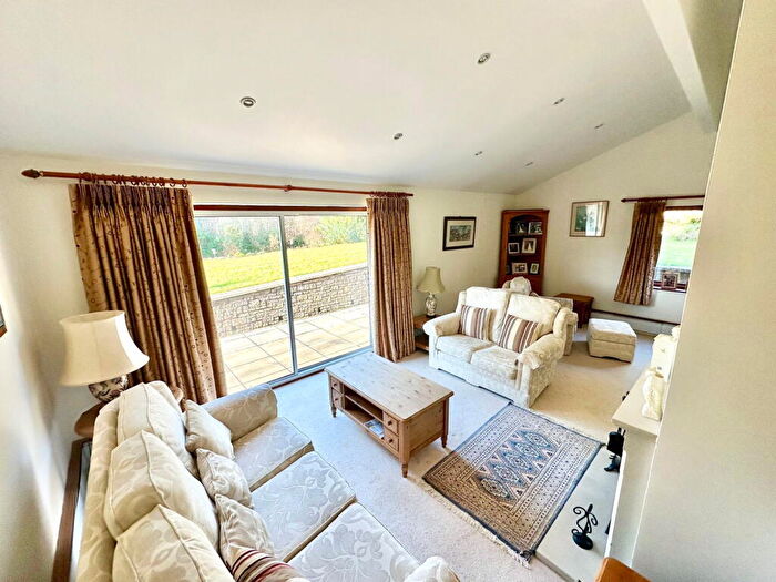 4 Bedroom Detached Bungalow For Sale In Norton Close, Chew Magna, BS40